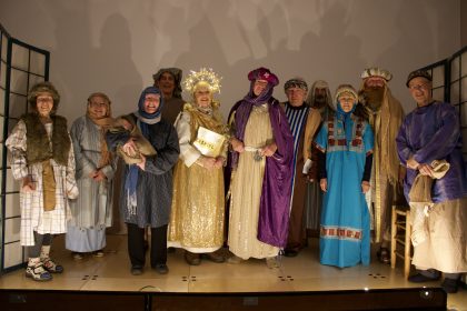 Avon Valley Churches Begin the New Year by Telling the Christmas Story through Drama and Song